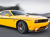 Dodge challenger srt8 slide